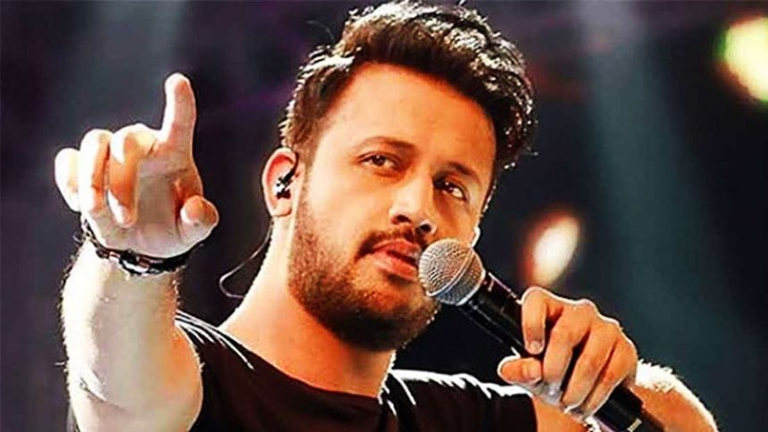 ভক্তদের অপেক্ষার ইতি: ঢাকায় আসার তারিখ জানালেন আতিফ আসলাম