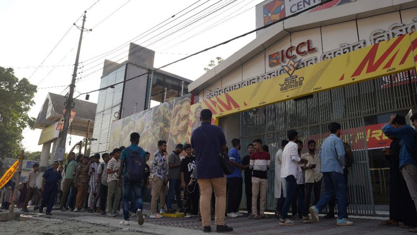 গেমপ্রেমীদের বিশাল মিলনমেলায় নতুন মাত্রা পেল ই-স্পোর্টস সংস্কৃতি