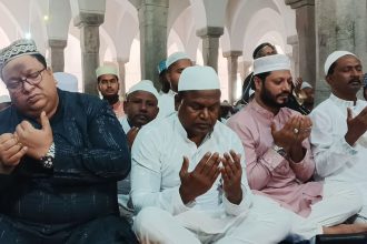 ভারতে মুসলিম নির্যাতনের তীব্র নিন্দা জানিয়ে ষাটগম্বুজে প্রবীণ বিএনপি নেতা এমএ সালামের হুঙ্কার